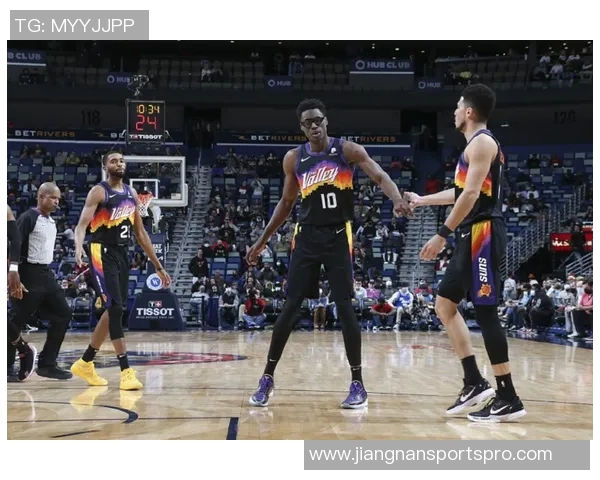 名记透露威少与保罗两位老将控卫交易市场冷清至极鲜有动向引人关注 名记透露威少与保罗两位老将控卫交易市场冷清至极鲜有动向引人关注